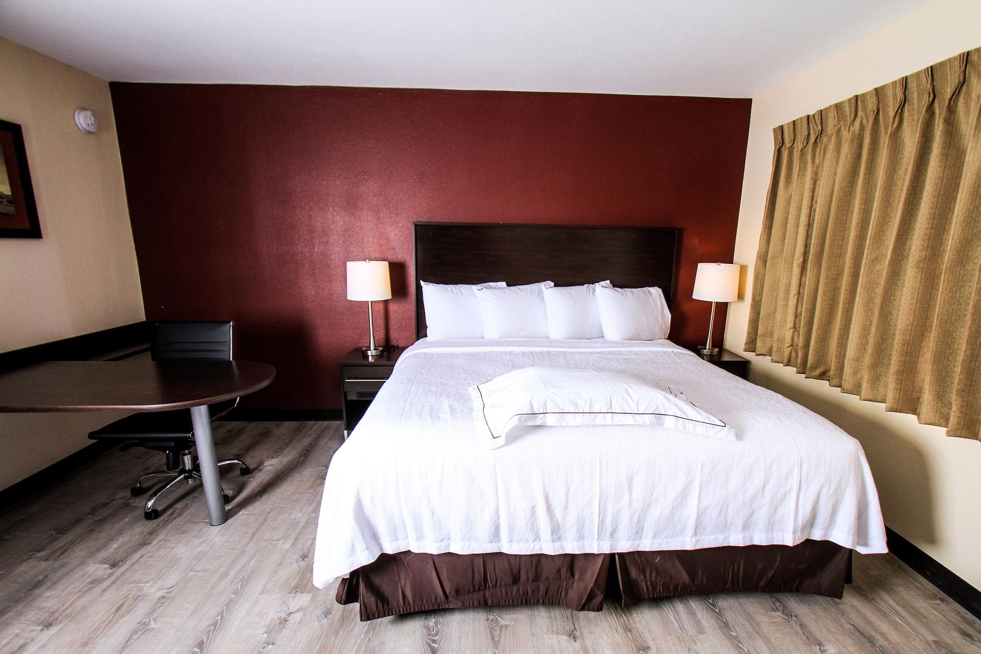 Red Roof Inn Plus+ Williams - Grand Canyon Bagian luar foto