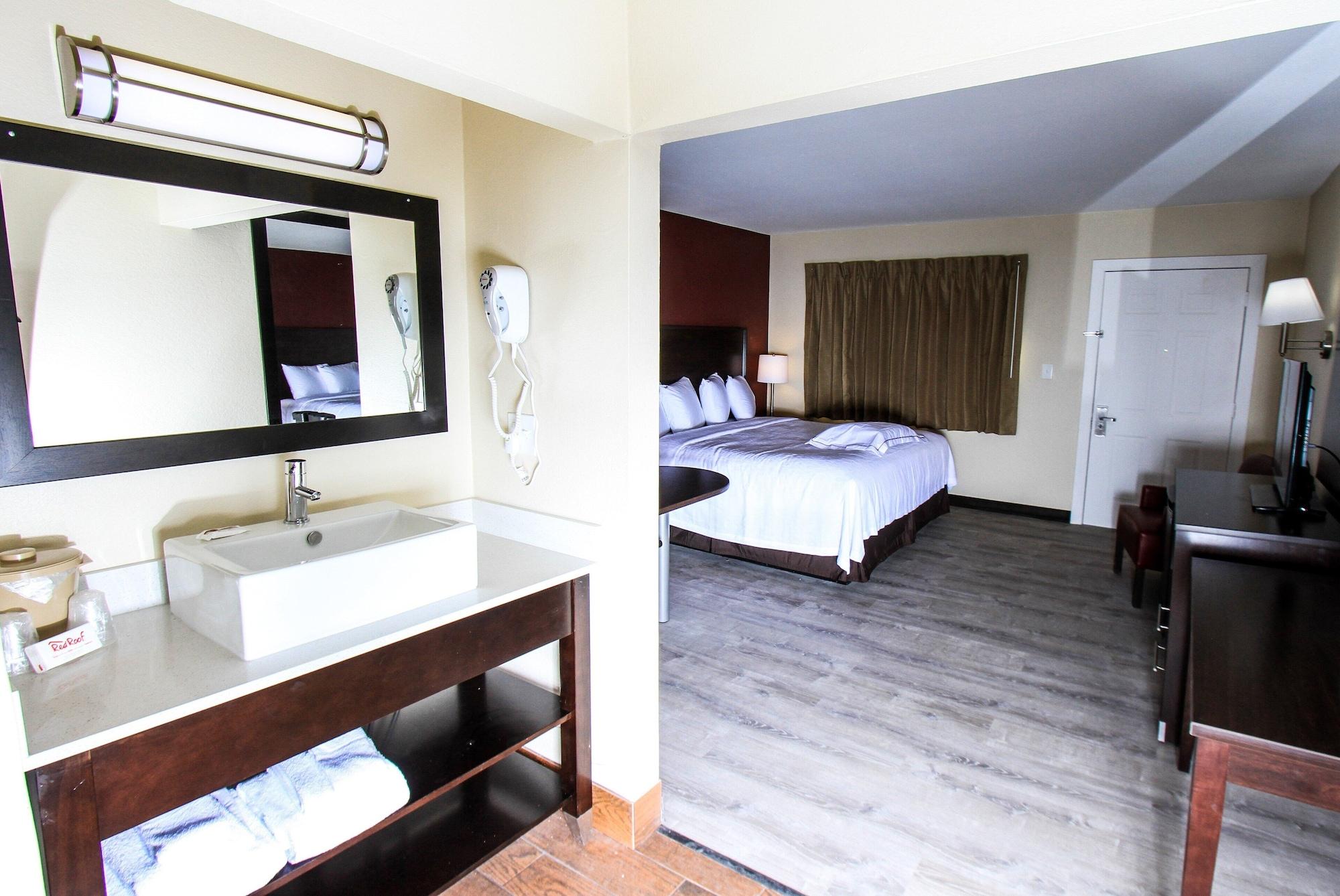 Red Roof Inn Plus+ Williams - Grand Canyon Bagian luar foto