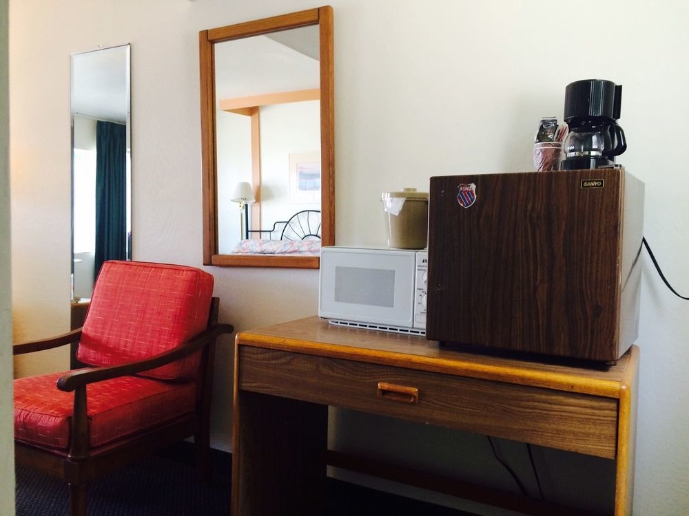 Red Roof Inn Plus+ Williams - Grand Canyon Bagian luar foto