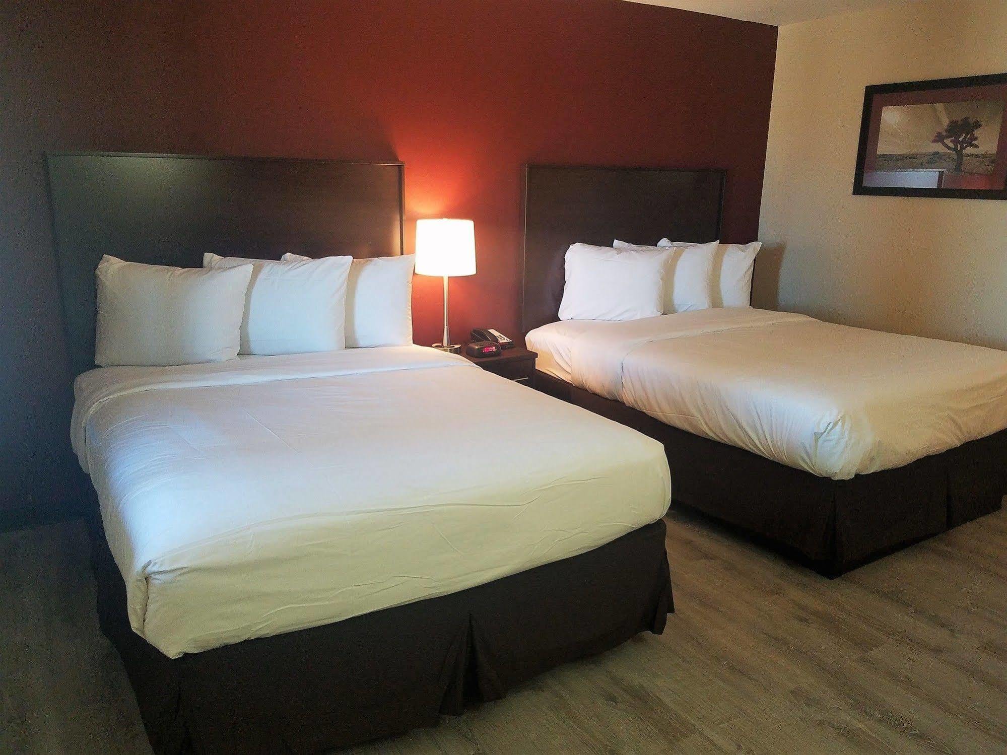 Red Roof Inn Plus+ Williams - Grand Canyon Bagian luar foto