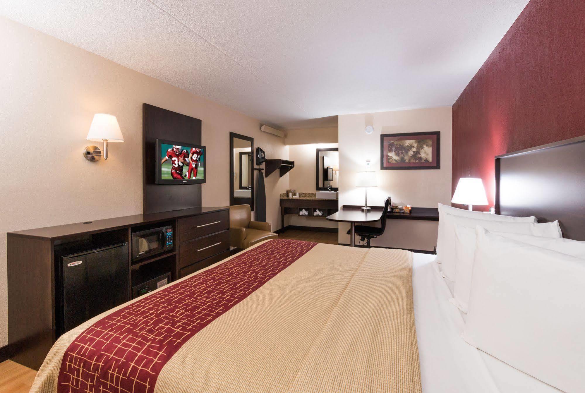 Red Roof Inn Plus+ Williams - Grand Canyon Bagian luar foto