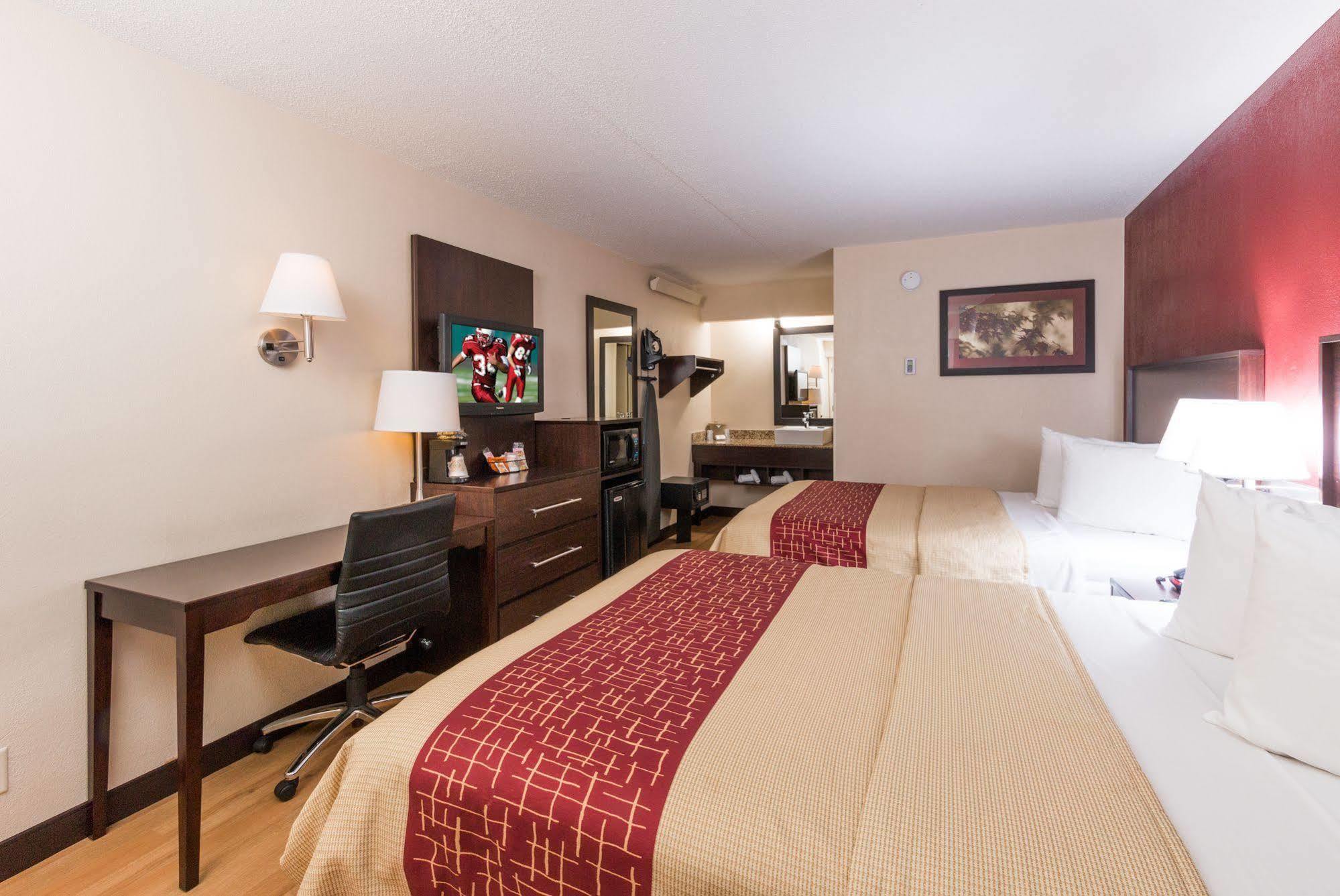 Red Roof Inn Plus+ Williams - Grand Canyon Bagian luar foto